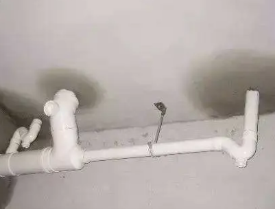 五峰卫生间测漏水的几种情景